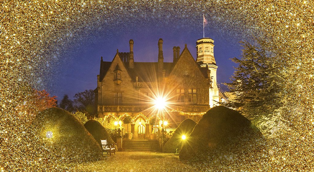 #ChristmasParties #ChristmasDinners #ChristmasLunches <a href="/ManorByTheLake/">Manor By The Lake</a> #Cheltenham - Call 01242 245 071 for details manorbythelake.co.uk/christmas/