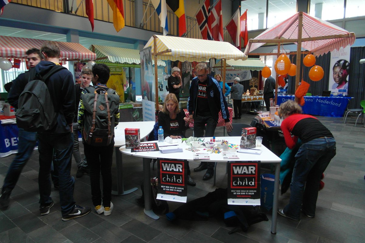 KWCCulemborg's tweet image. Vandaag aftrap 'Jij de Baas' met een Goede Doelen Markt voor brugklasleerlingen uit vmbo-TL/havo/vwo