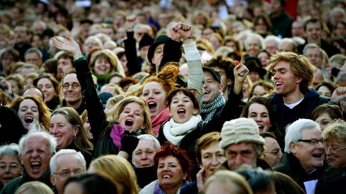 volkskrant's tweet photo. Leon Caren, mede-oprichter van We Are Public: cultuuroptimisten laat je horen! https://t.co/kQSb2VW59p https://t.co/PJAQPqASkz