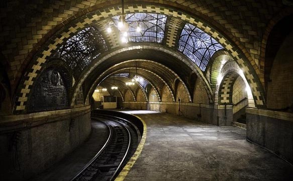 SimplyEnglishT's tweet photo. Il #27ottobre 1904 veniva inaugurata la 1° linea della metropolitana di #NewYork! 
Vacanze studio a #NewYork: https://t.co/UGvYP5zaXZ #USA https://t.co/Aq6yvs8s5I