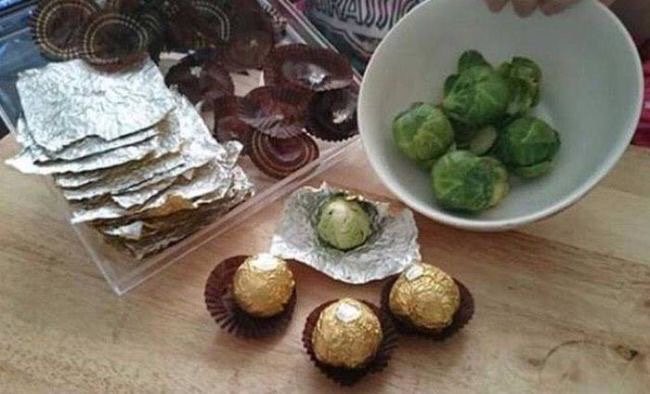 ErikaLopategui's tweet photo. Aquí preparando los dulces para Halloween. https://t.co/uPPxUXpgEf