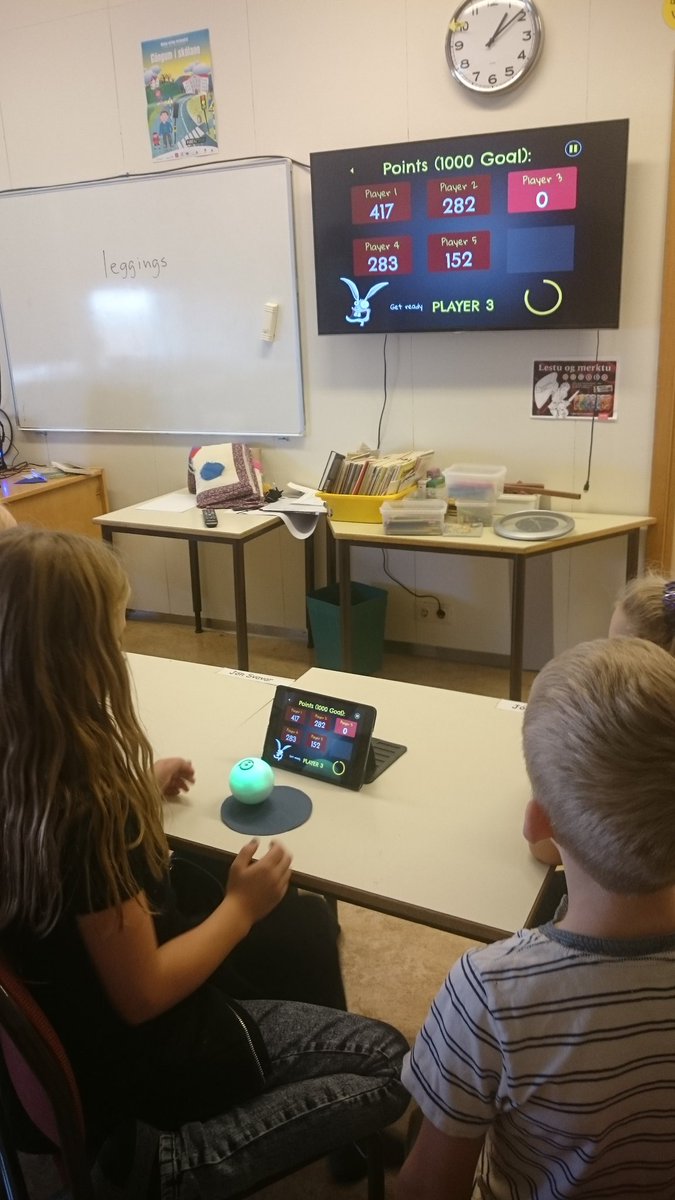 HRarson's tweet image. Ekki er nú öll vitleysan eins