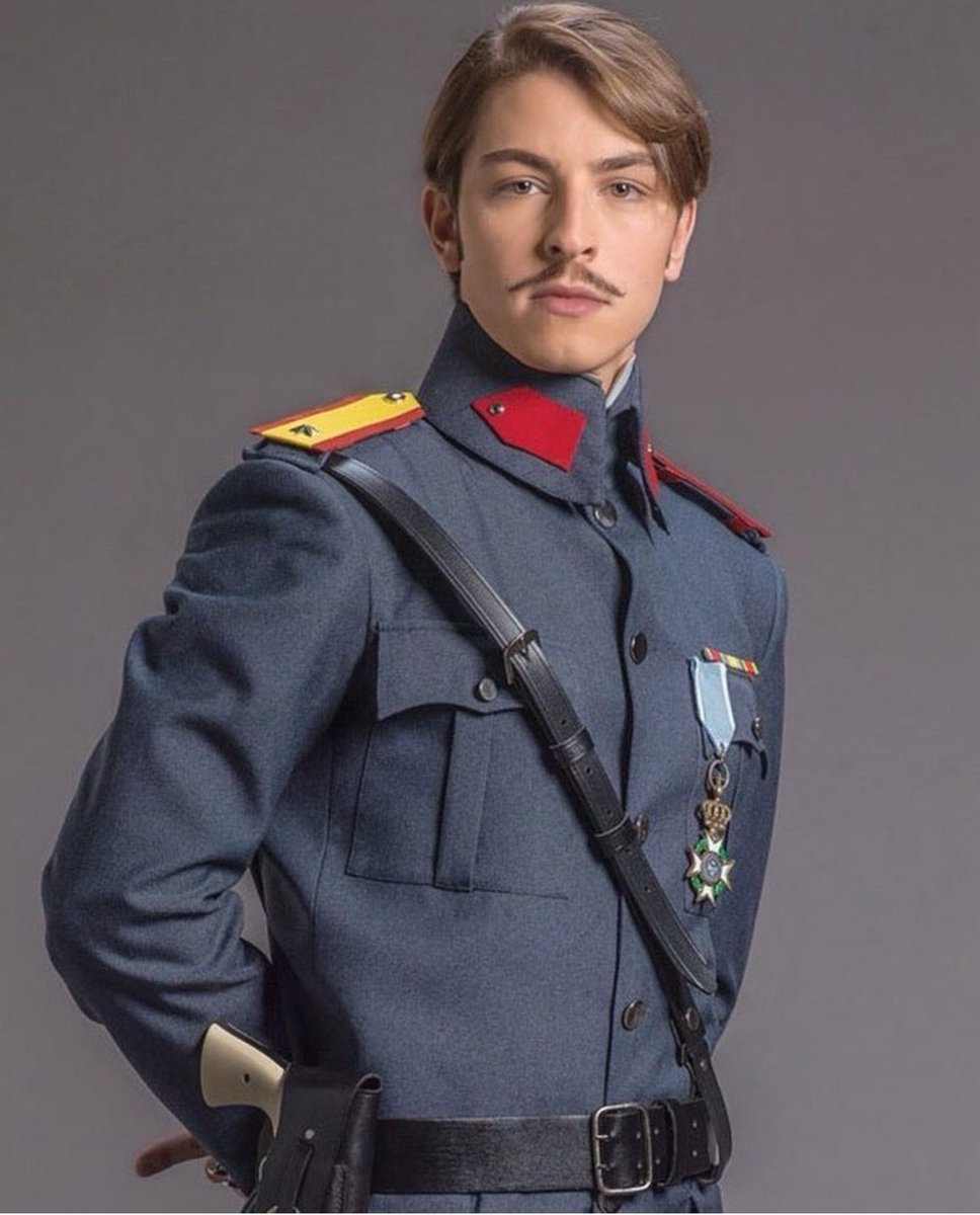 Boran Kuzum'un rol aldığı @vatanim_sensin bu akşam <a href="/KanalD/">Kanal D</a>'de başlıyor! @borankuzum youtube.com/watch?v=VkjJh8…