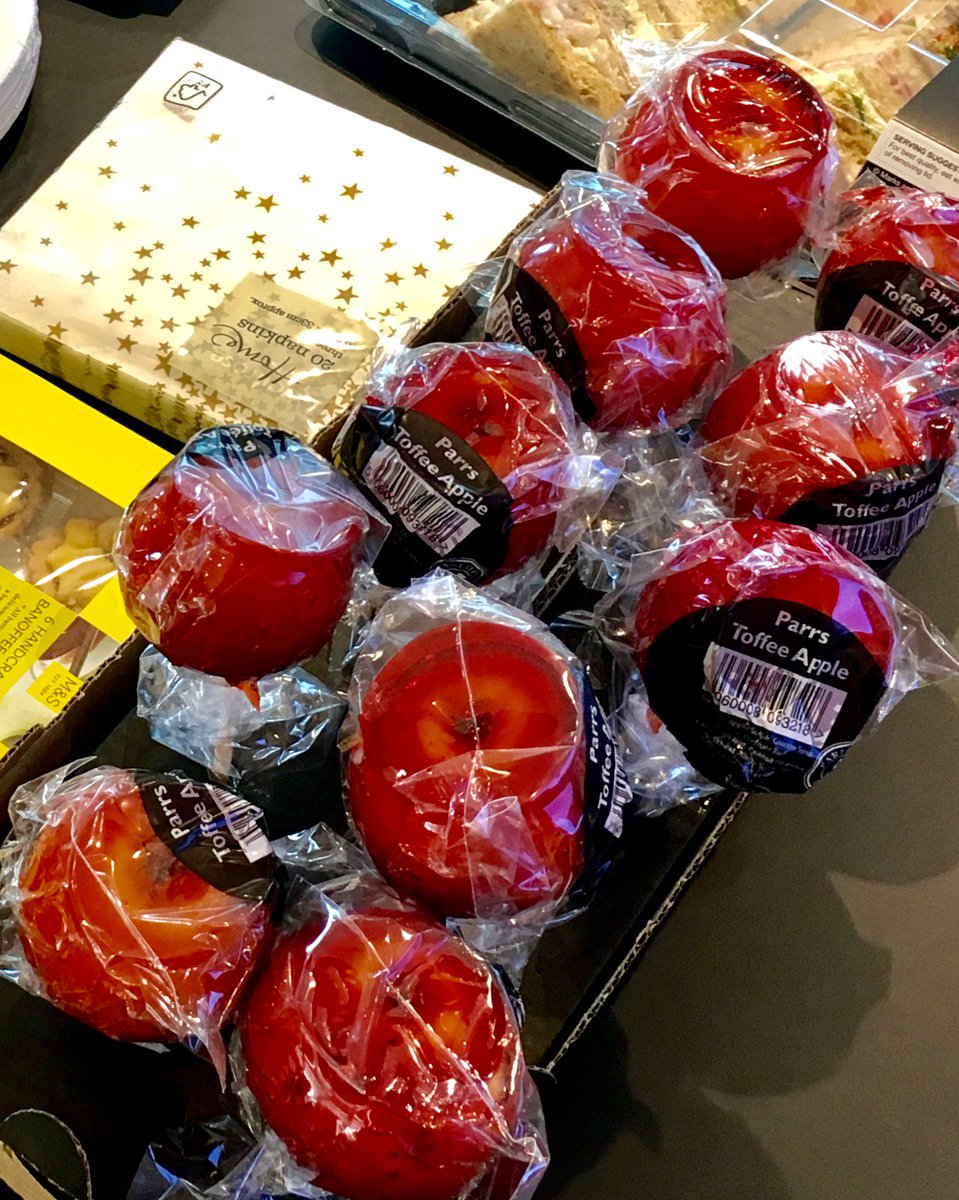 Had an awesome <a href="/MyDriveMusic/">MyDrive Music</a> lunch with #Media pals today feat. some sticky #Halloween treats! #LibraryMusic #MusicBiz