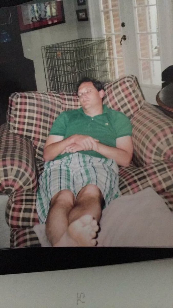 notbradlyrushin's tweet photo. A little #tbt to me doing a little sermon prep. #deepprayer https://t.co/NjMzOgPWTN