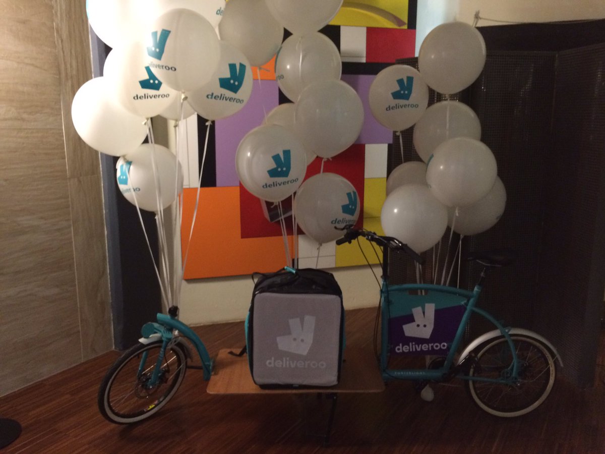 RikyOffBake's tweet photo. Stasera sarò al compleanno di @Deliveroo_Italy con @DanieleBurtoli 😂😍
In attesa dell'hashtag ufficiale vado con #RooParty!
Ah, tanti auguri🎂 https://t.co/t3qHKUIEVx