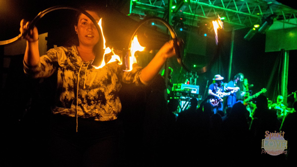 spiritloveprod's tweet photo. Loving all the #Flowart #Firehoops #Firespining that happened day 1 of Hempfest. More fun flow pictures by us to come. https://t.co/Dpc7ROOK1x