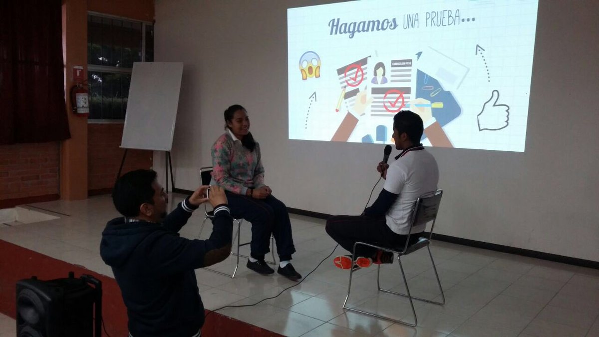 sayonara2609's tweet photo. En este momento 3000 jóvenes de 12 planteles d @CECyTEHidalgo,en actividades "Modelo Orientador de Vinculación Ocupacional" gracias @Nestle https://t.co/8IMqFGRZqP