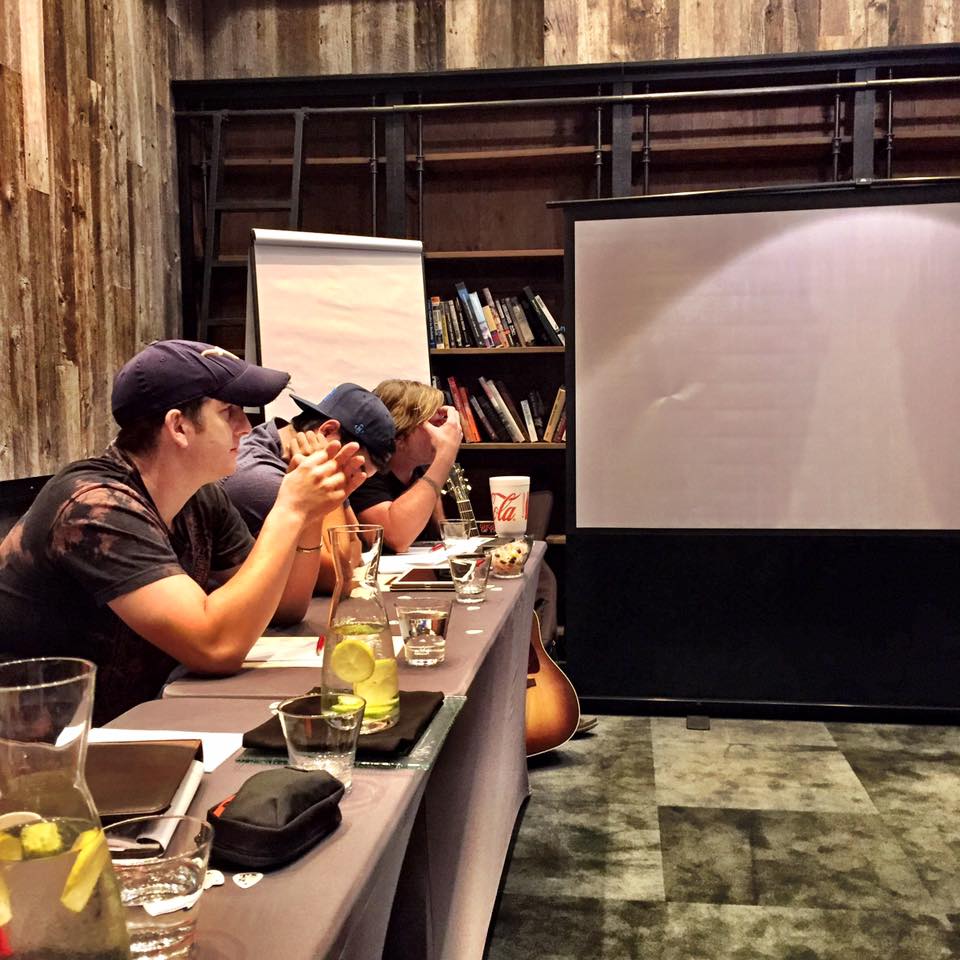 JohnSwantner's tweet photo. It starts with a song....@TxSongwriterU Workshop. #AustinTX #Songwriter #LivingTheDream https://t.co/SOPcddLhi6