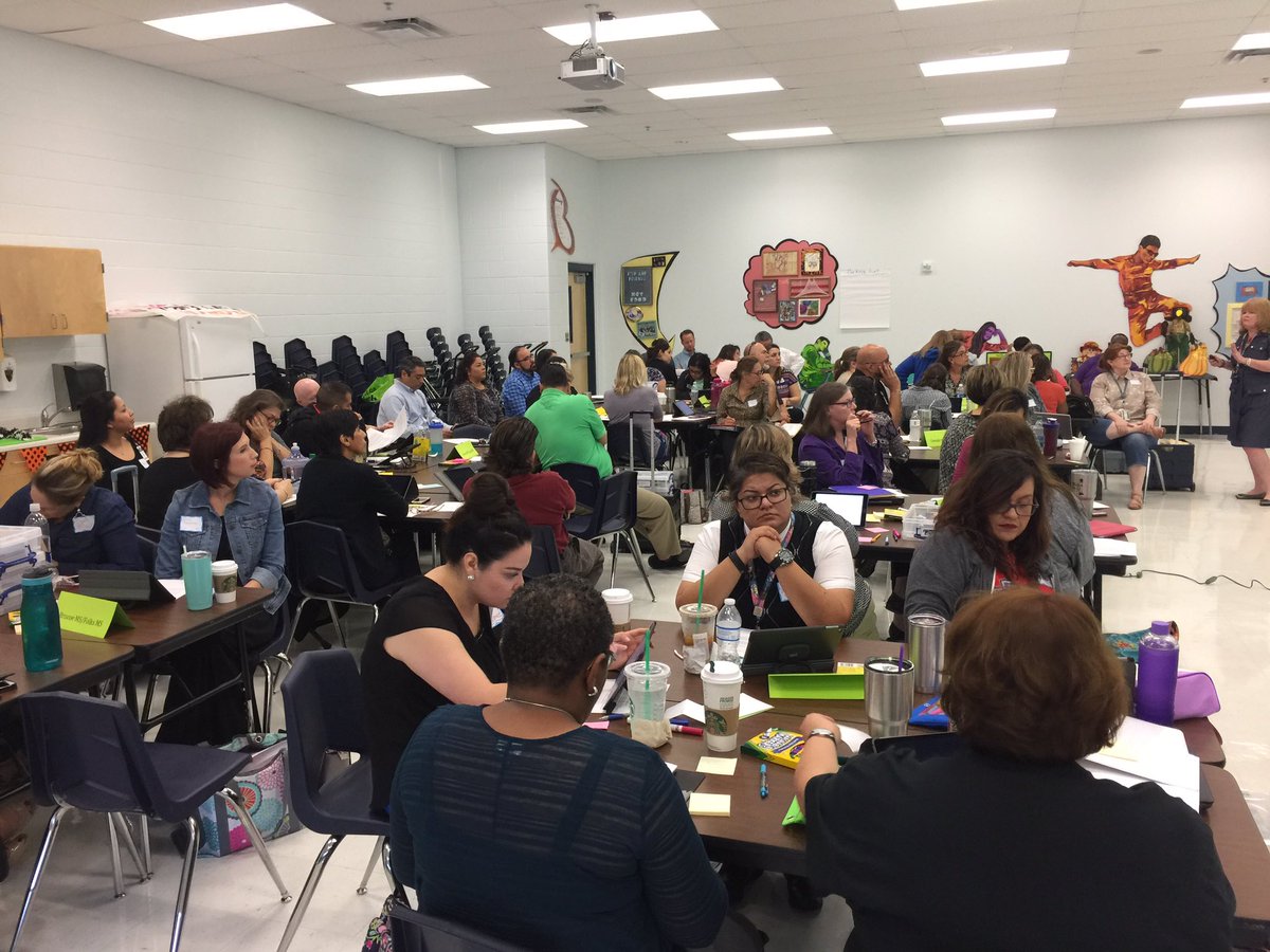 MS ELA &amp; SE learning and working together for kids! Oct. 26 Pull-out #2