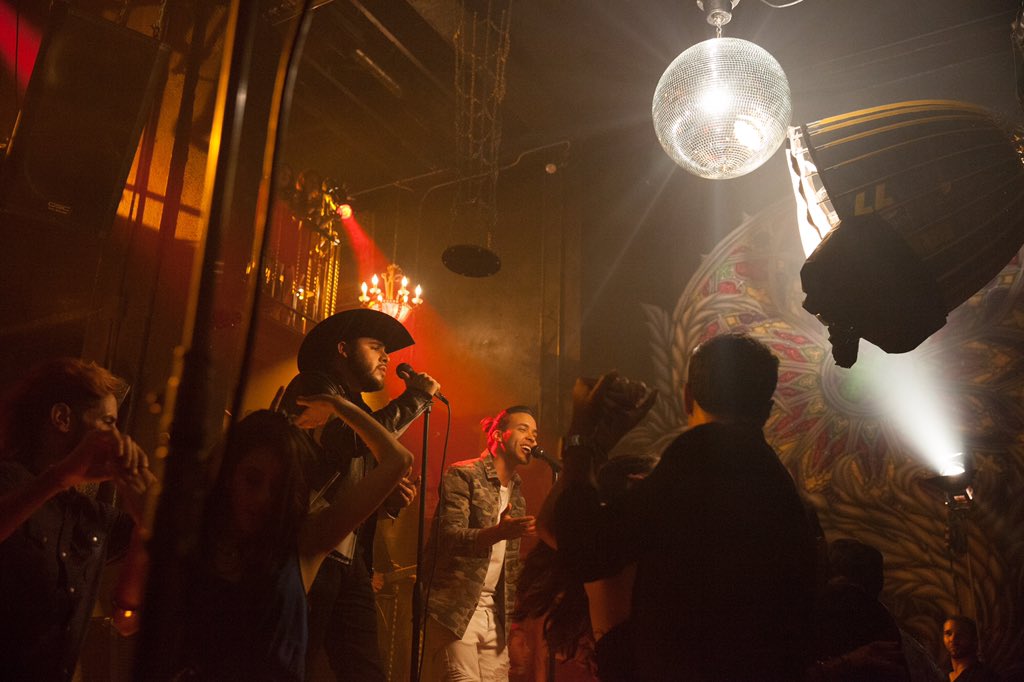 PrinceRoyce's tweet photo. Un adelanto exclusivo de mi nuevo video #Moneda ft @gerardoortiznet HOY en @PrimerImpacto - #MonedaVideo se estrena mañana en @Vevo @YouTube https://t.co/pq0HgJJC0z
