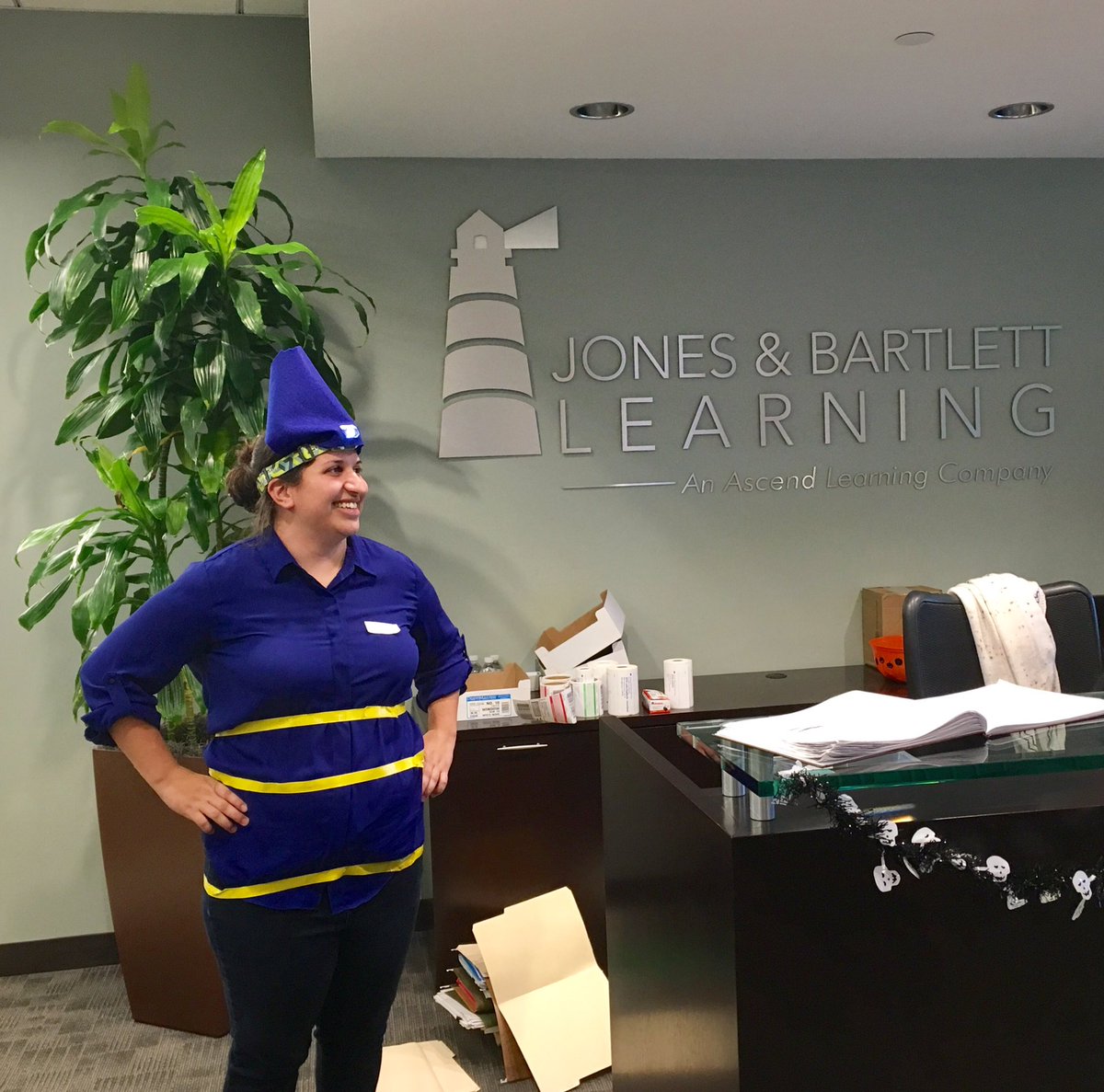 JBLearning's tweet image. Lighthouses aren't just for logos anymore! #Halloween #TrickOrTreat #jblearning