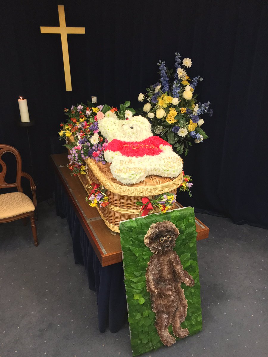 The #greenway #willow #coffin with freesia posies, a Harrods Bear 🐻 and a Meerkat! Wonderful and personal tribute to a much loved lady.