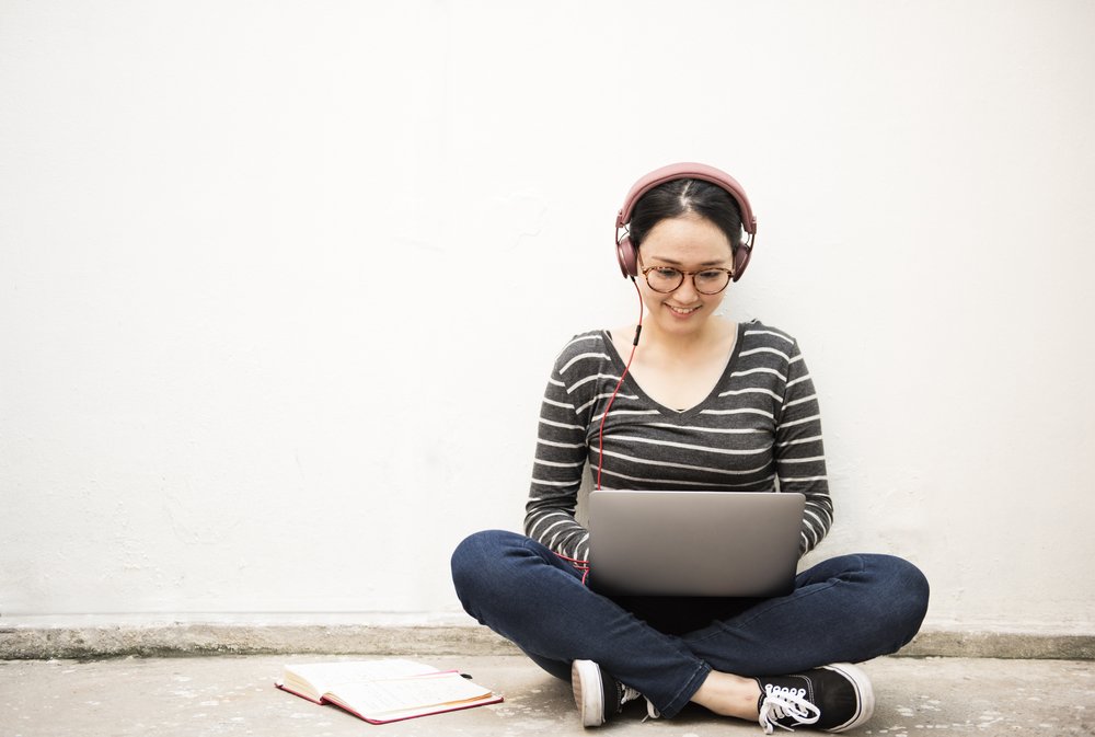 webmasterradio's tweet image. Want to Learn SEO? HubSpot Recommends the top SEO podcasts and @CranRadio 's SEO 101 makes the list! #SEO #podcast ow.ly/TwoV305BpDD