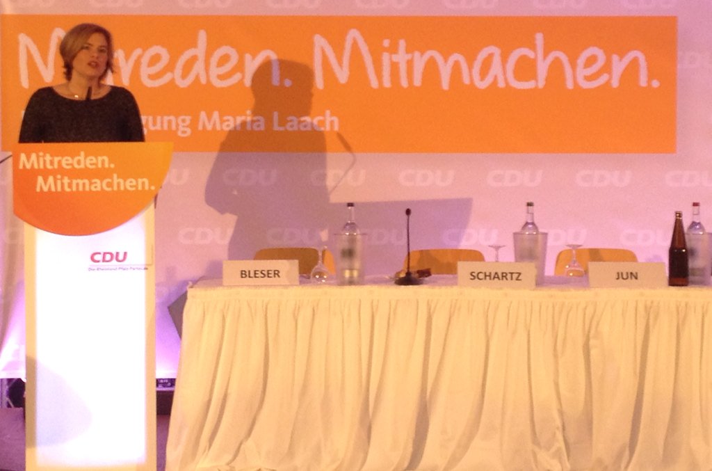 cdurlp's tweet image. Mitreden. Mitmachen. @JuliaKloeckner eröffnet die Klausurtagung - zum 9ten Mal in Folge in Maria-Laach #ml2016