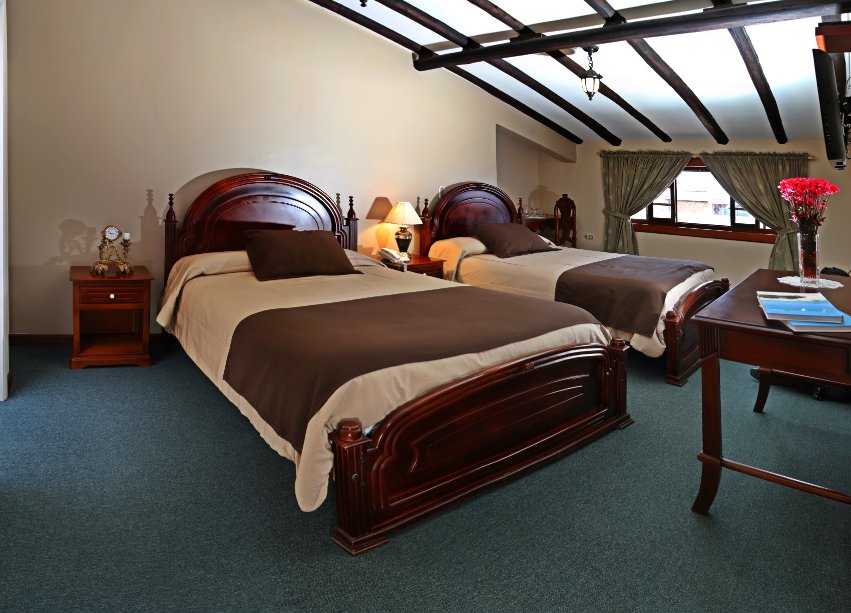 Hotel San Andrés tweet media