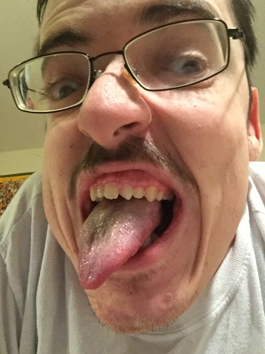 Does ricky berwick have a girlfriend