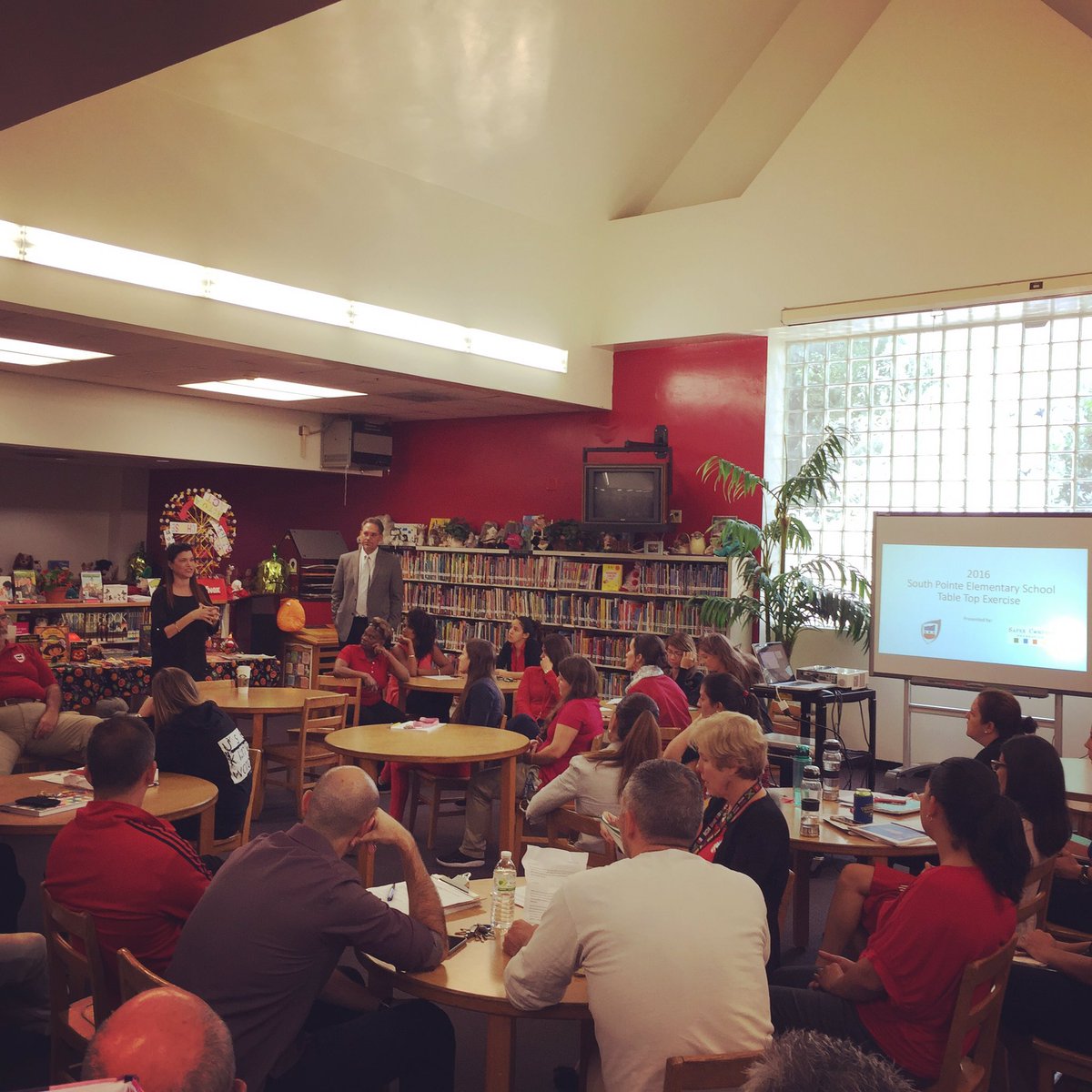 SAFERCOMPASS's tweet image. MDCPS South Pointe Elementary Educational Professionals attending the Z.E.R.O. program training session. #safertogether #zeroprogram #safer