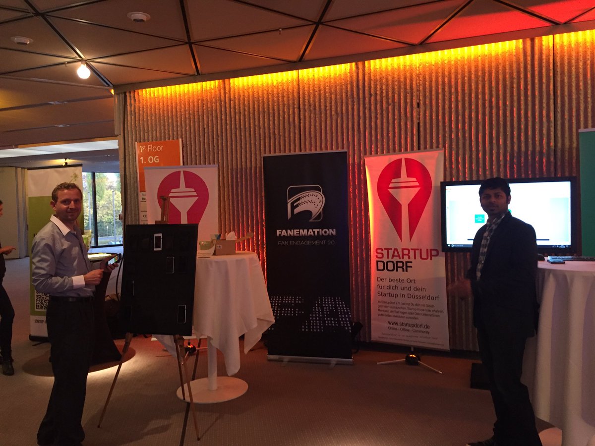 kybernetikus's tweet photo. Getting ready for Night of Creativity #NoC2 #NoC #startupdorf members #startup #innovation #creativity #Duesseldorf https://t.co/1f6ykAmcKy
