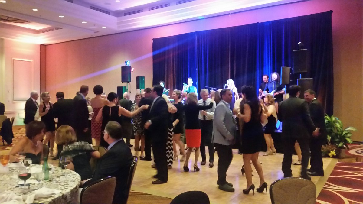 BoldGroupstages's tweet photo. Enjoying the party at #CSAA2016 @CSAAintl https://t.co/XnKtEfmcom