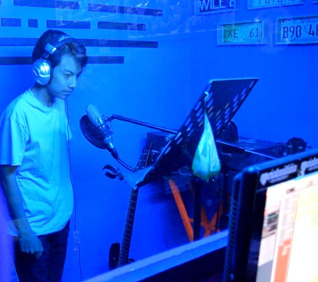 Cobalah kau perhatikan apa ygkan kukatakan, semua penat dibenakku kau rasakan :D #tracking #takevoc