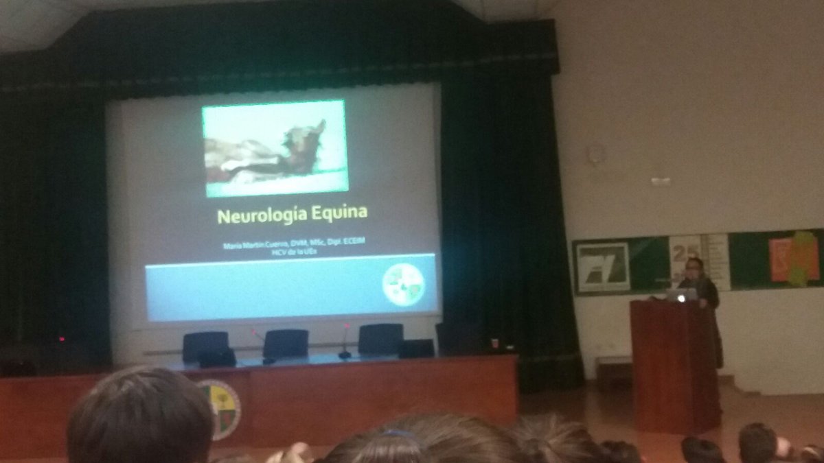 infovetcaceres's tweet photo. Ahora, en la Facultad Veterinaria, conferencia del Hospital Clínico Veterinario de la UEX  sobre el Virus del Nilo y Herpesvirus #caballos https://t.co/8NW1fTBB3c