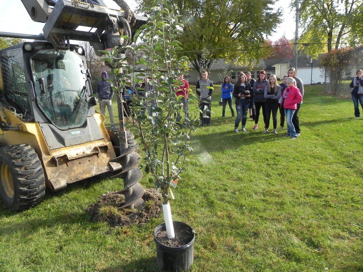 NevadaFFA's tweet photo. What is plan B ? #problemsolving #fieldbasedlearning #NevadaCubPride https://t.co/HjbTZnYBKg