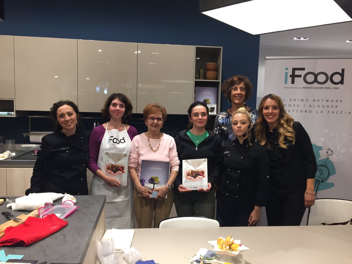 iFoodit's tweet photo. Grazie mille a @scavolini per la meravigliosa ospitalità, alle nostre ifoodies e a tutti i partecipanti...ci vediamo al prossimo evento!!! https://t.co/EOFkx88Gmi