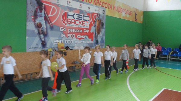 "Веселые старты" среди учащихся 1 классов