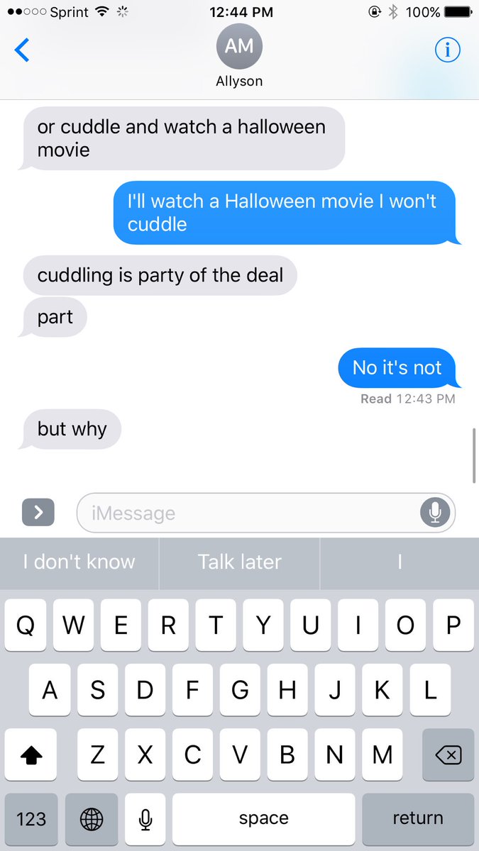 juliaaa_lee's tweet photo. Someone help.. @allyson_mcg00 https://t.co/WvTYuU5vX0