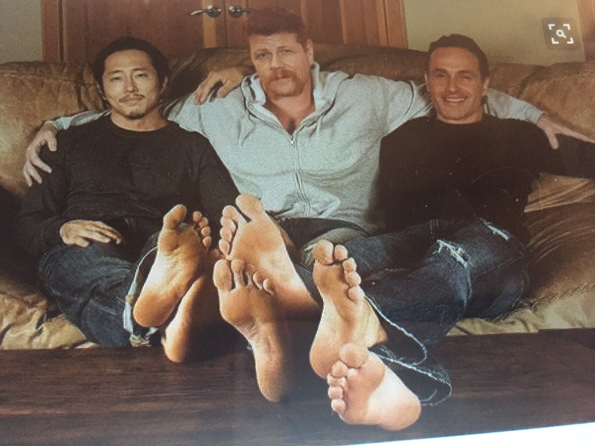 susanpayne26's tweet photo. #TWD https://t.co/ZUOFLYyoOz