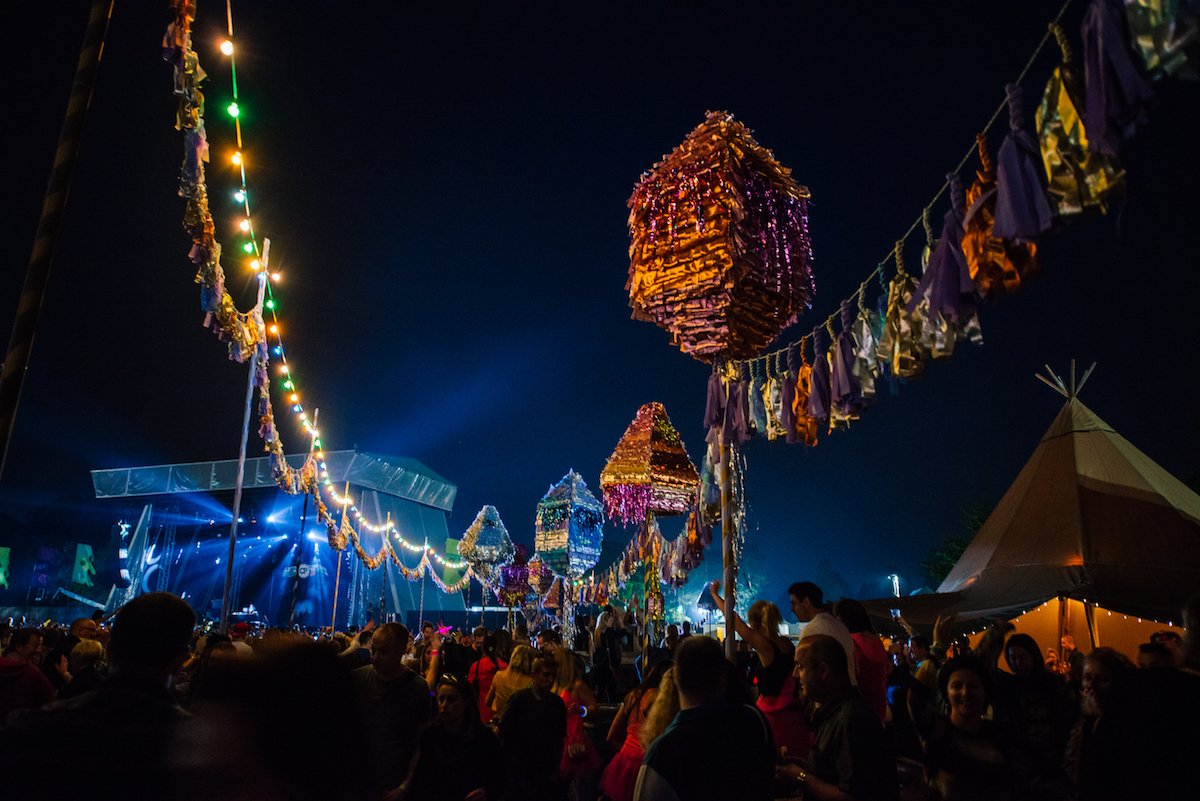 The Nook area at <a href="/commonpeopleso/">Common People SO</a>. 

#bunting #lantern #festoon #events #props #glitter #festival #CommonPeople