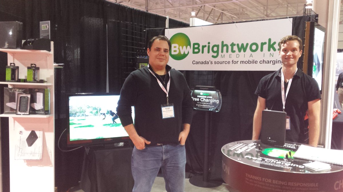 BWCharging's tweet photo. The team having a great time @canwts. Come see us at booth 429! #mobilecharging #CANWTS2016 #wirelesstech https://t.co/kZbjcgFNHU
