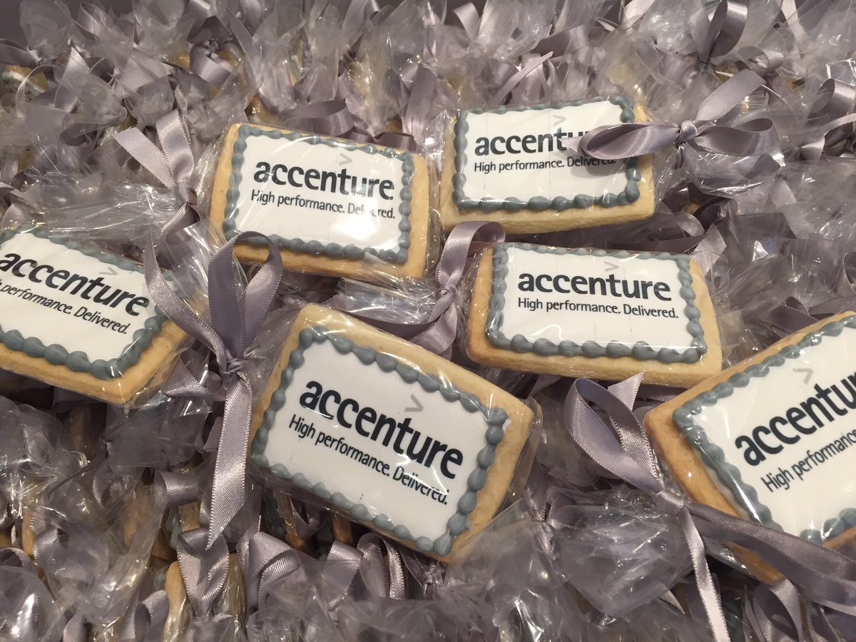 txadvproject's tweet photo. We've got some special goodies in our #BWB2016 swag bags. Thanks @polkadotsatx for the @Accenture themed cookies...almost too cute to eat! https://t.co/6s67A9KpUZ