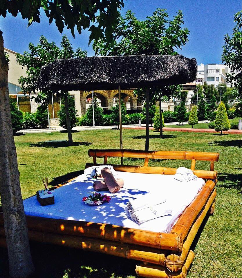 RadissonBLU_BOS's tweet photo. #WeekendGetaways: Escape to #Cesme and treat yourself to a #wellness break. Save 50%: https://t.co/9CuOlR7fM9 https://t.co/VbfydGnIsp