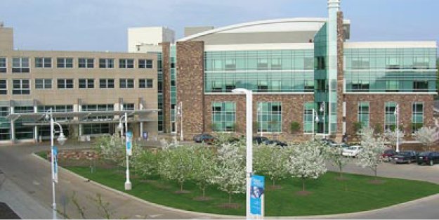 EPMGCareers's tweet photo. Join our #emergencymedicine #physician team in #WestMichigan! Opportunities at https://t.co/f9CKqV1HrK https://t.co/o8cdUjR0RV