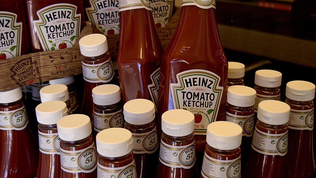 ClickHole's tweet photo. Great News For Ketchup: Political Scientists Say That The Outcome Of The Election Will In No Way Affect Ketchup https://t.co/0PwzwPJswC https://t.co/V72vOY8cE0