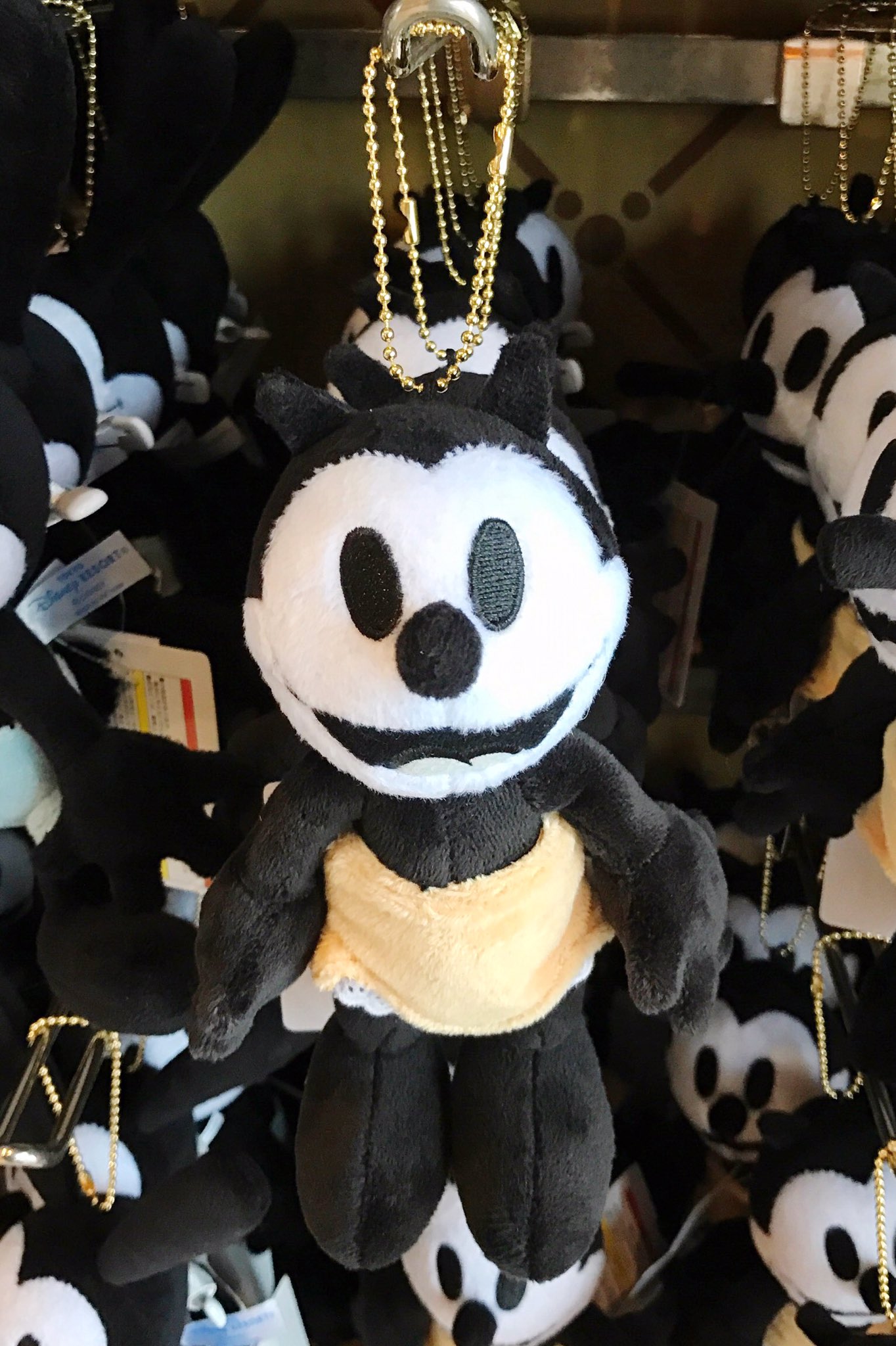 TDR ディズニー オズワルド フラッフィープラッシー ぬいぐるみ