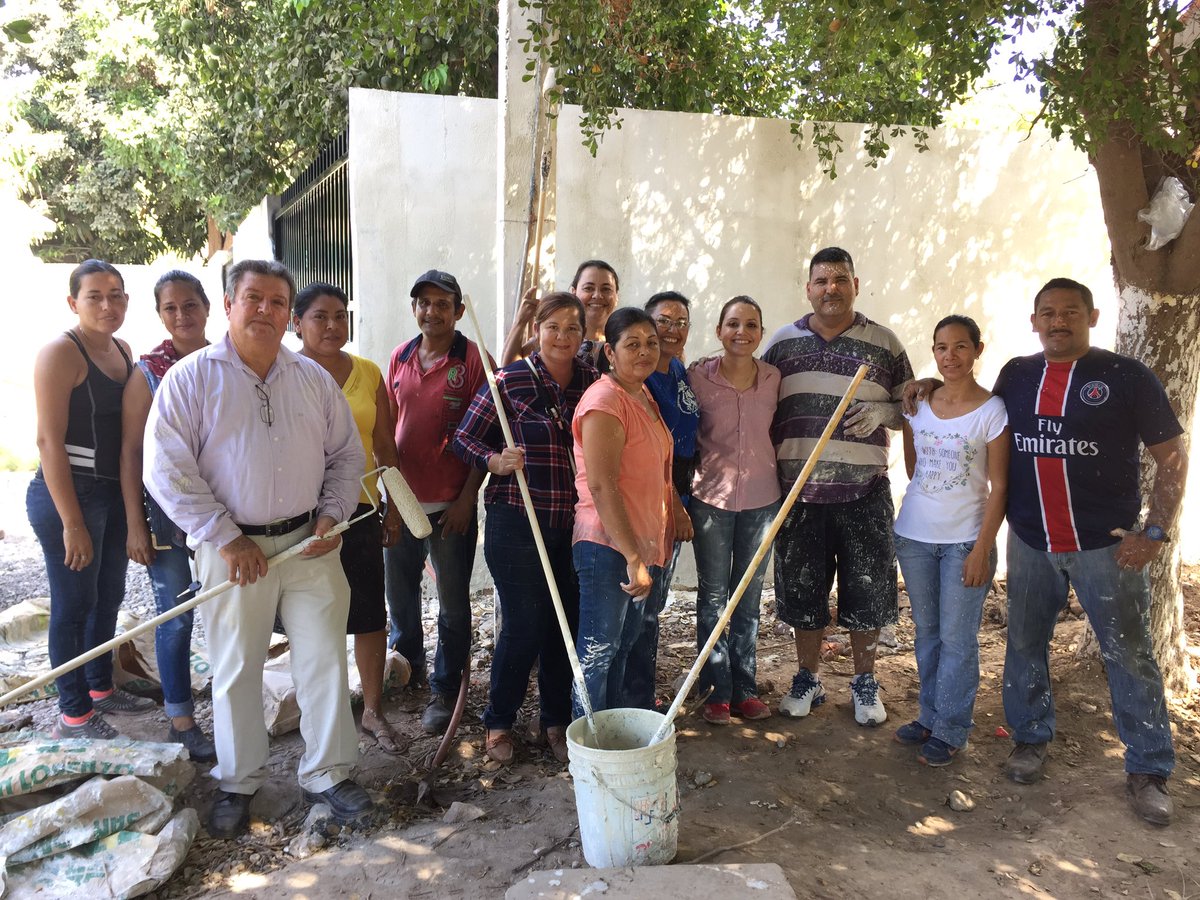 Prevencion_Sin's tweet photo. #CámbiameLaEscuela Prim. Rigoberto Aguilar #SanMiguelZapotitlán #YaCasi @gobsinaloa https://t.co/MMyTwSG5Rx