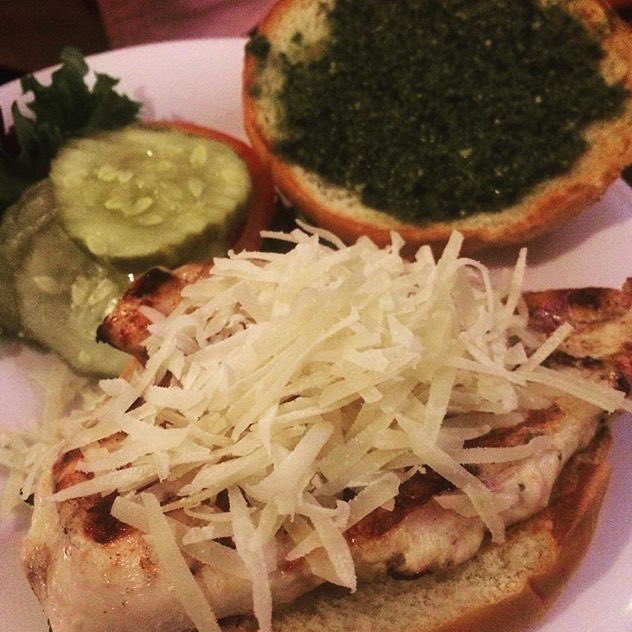 67BurgerPkSlope's tweet photo. One of our many signature burgers "The Italian" Your experience at our restaurant  =👀😍🍴🍔🍟🍻😋😋😴😴 https://t.co/kpW5qlzYs1