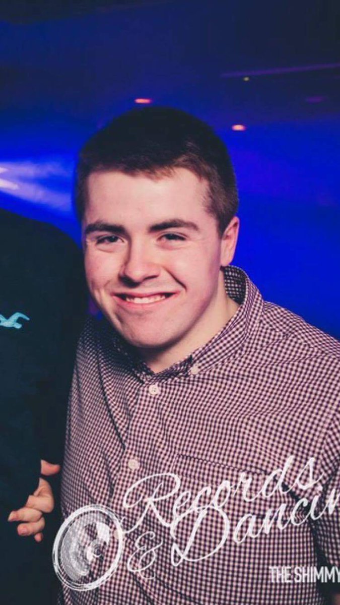 StrathCricket's tweet image. Is there a woman who hasn't had a crush on this man at some point? Didn't think so. #strathcaptains16