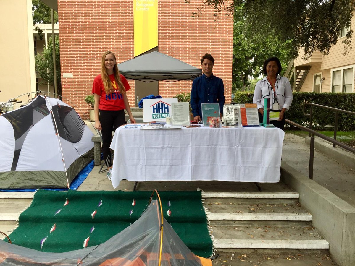 Come to Tent City NOW!  We are talking about real solutions to end homelessness in Los Angeles!  #HomelessAwareUSC #YesonHHH
