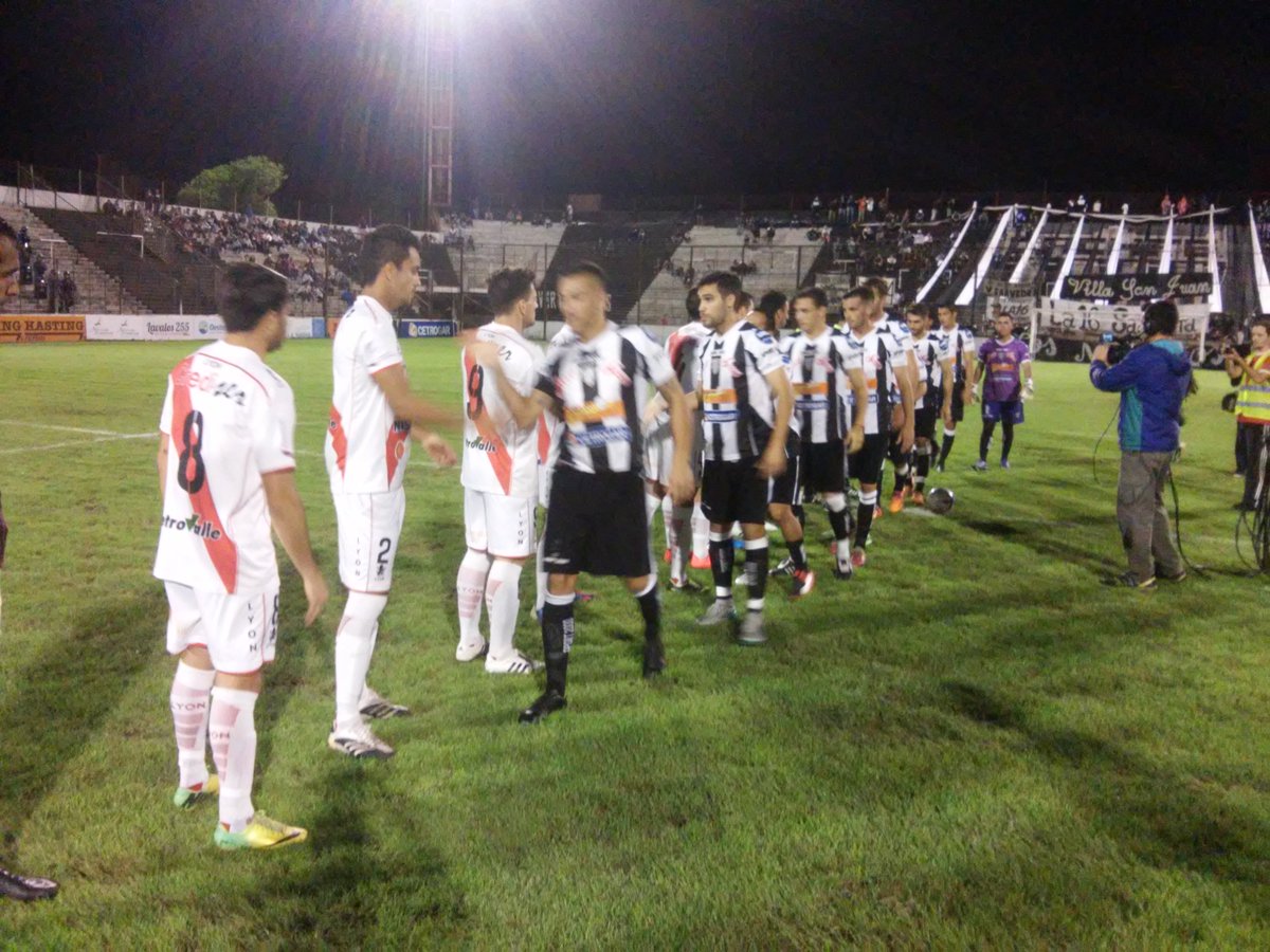 AlmadeAscenso's tweet photo. #FederalA #ChacoForEver 

Un empate que sirve de poco

Por: @pablodao 

https://t.co/29yNwuJyFi https://t.co/9C4W4Q6KjY