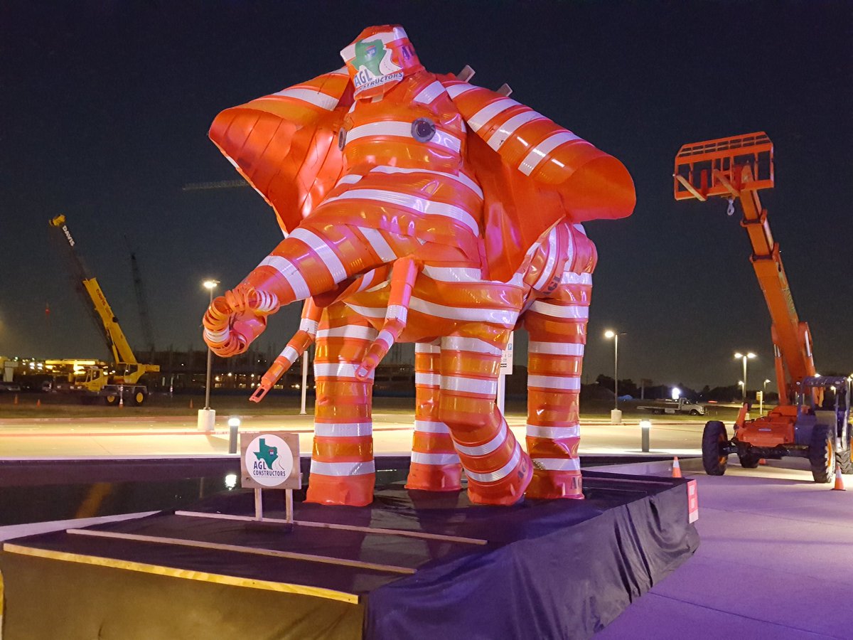 Thank you to AGL Constructors for this impressive sculpture at #oshacon2016!!!!!