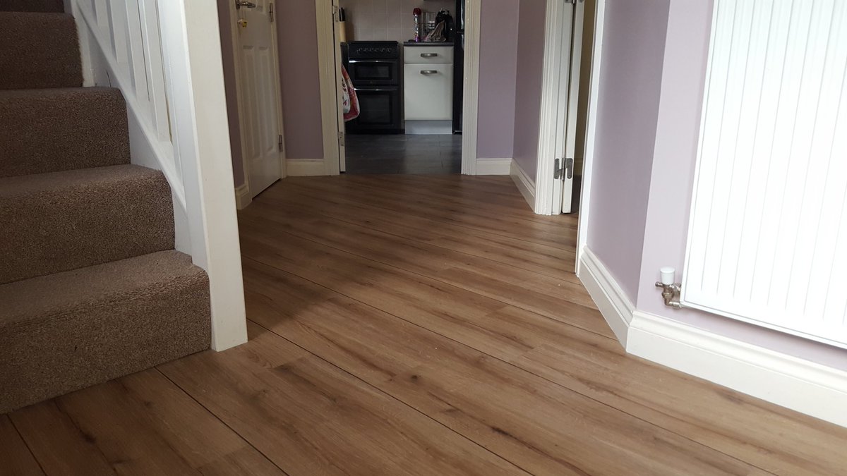 CahillFlooring's tweet photo. @FBallUK @PolyfloratHome @Polyflorltd #Stopgap300 #Camaro https://t.co/U42315q84w