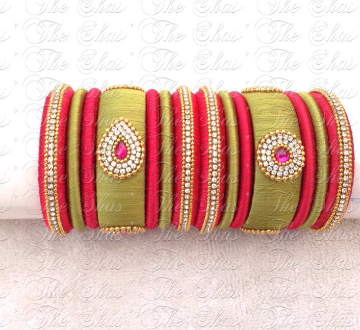 ShasThe's tweet photo. The Diwali Special! #handmadejewelry #fashioncampaign #Diwali2016 #etsyshop #craftsmanship https://t.co/nuqMC9LRXw