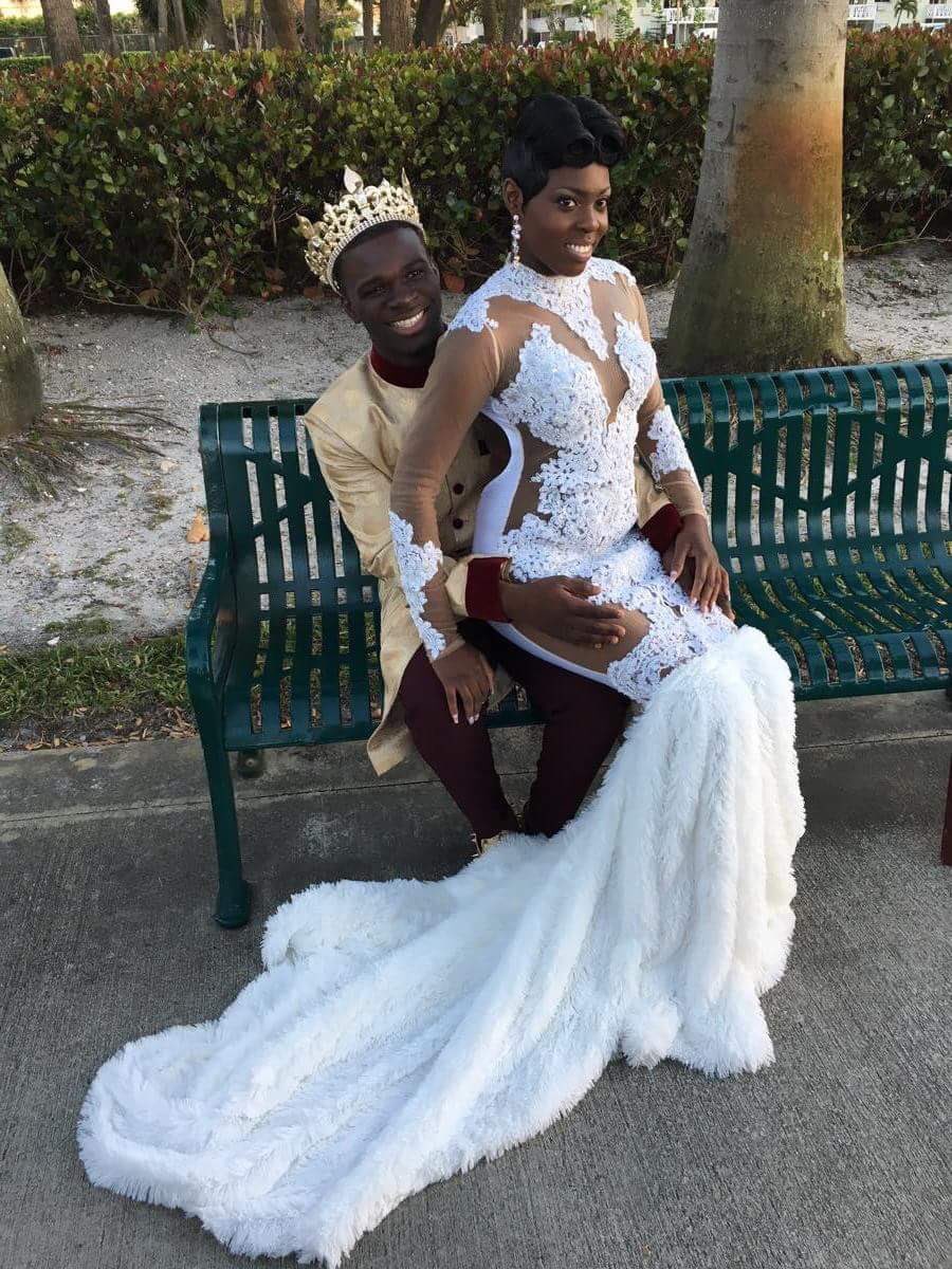 NeBaby19's tweet image. Throw🚲 #DwyerProm 🏆