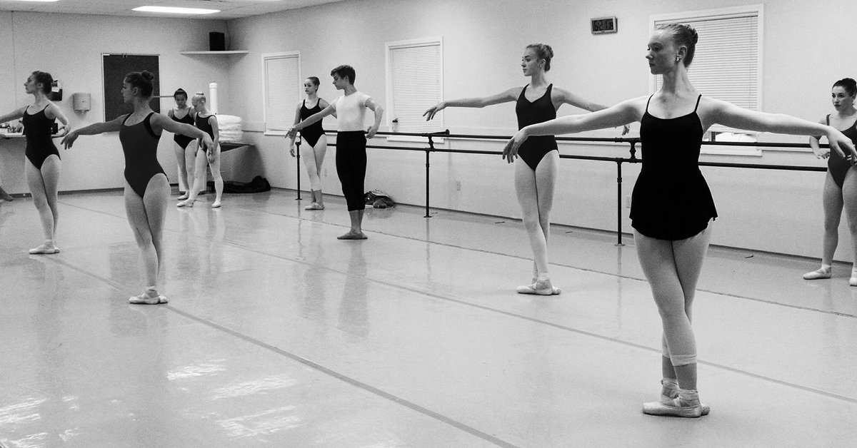 TPschoolofdance's tweet photo. #TPSDballet https://t.co/5jy86WhuX4