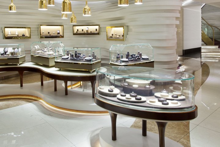 Econo_Lite's tweet photo. Gemania Jewelry Store: are you crazy for gems?
#lights #jewelrylights #tradeshowlights #lightsolutions #lighttracks #econolite https://t.co/Az3JosjhIP