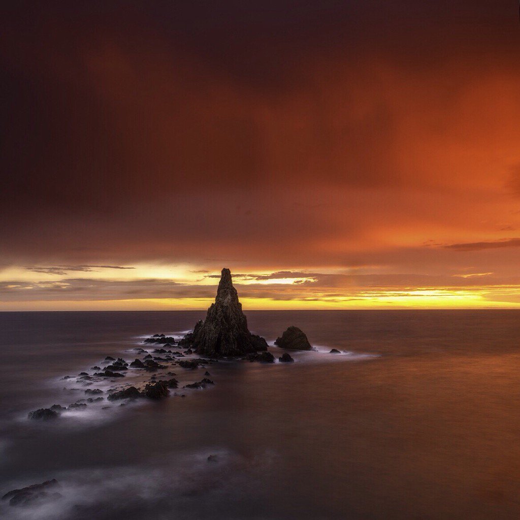 AlmerienseHarto's tweet photo. Arrecife de Las Sirenas. Cabo de Gata. Almería.
(Fotografía de Francisco J Ruano) https://t.co/O0iQaQUWte
